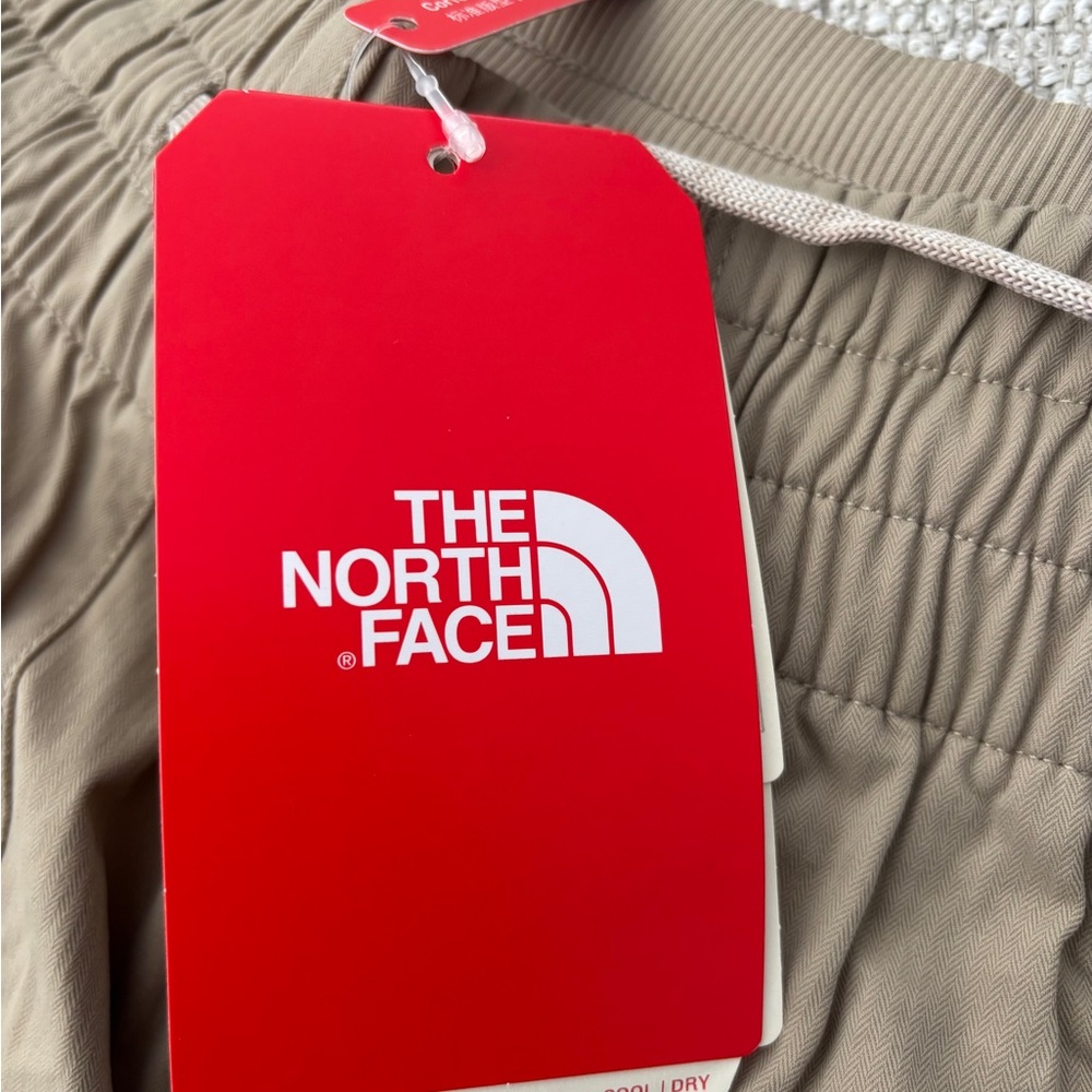 The North Face Tan NWT W Aphrodite MTN Pant-Size L - Picture 3 of 6
